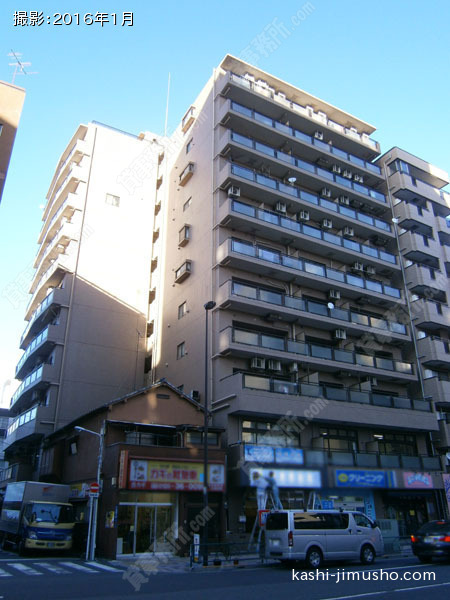 リーラ仲御徒町ビルの外観
