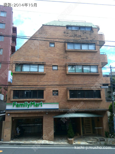 オークハウスの外観写真