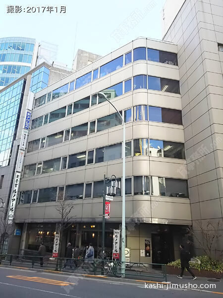 代々木ユーアイビルの外観