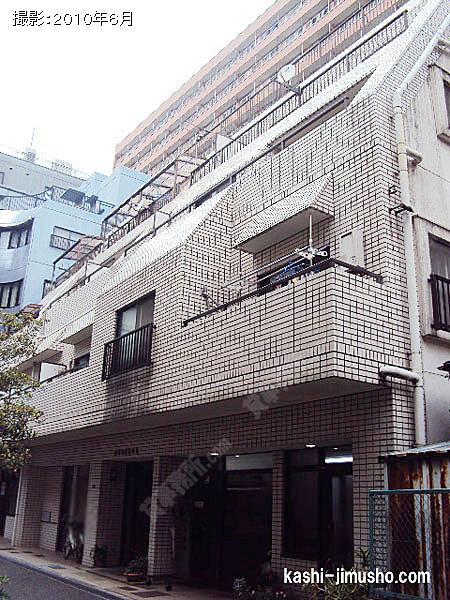 南新宿ＳＮビルの外観