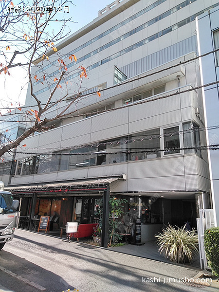 篠田ビルの外観