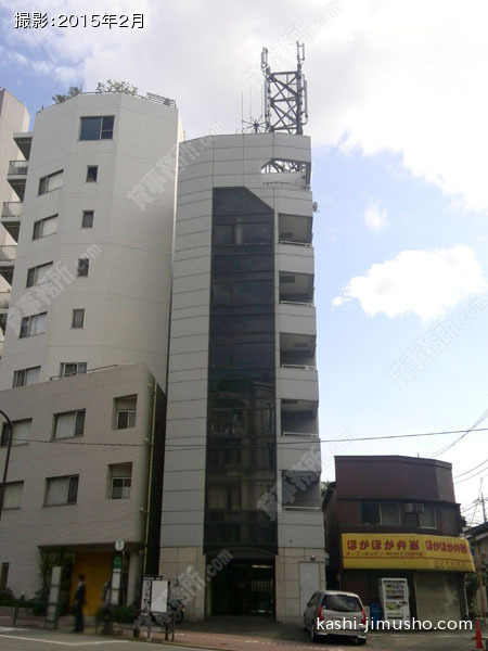 松風ビルの外観