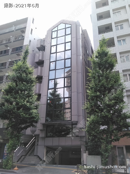 坂詰ビルの外観