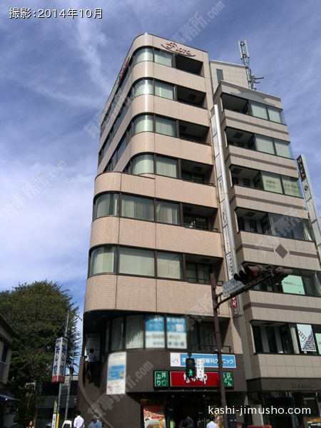 フローラビルの外観