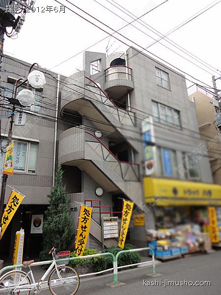 ラルジュ大映の外観