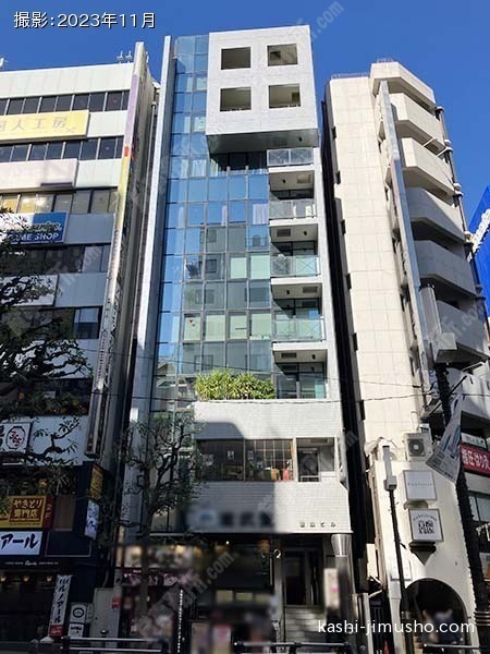 菱山ビルの外観