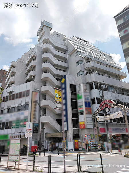 グローリアビルの外観