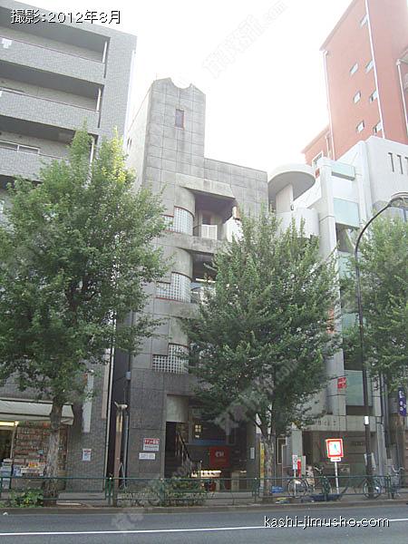 上荻井口ビルの外観
