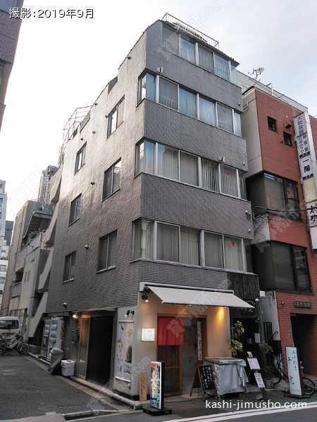 清水ビルの外観