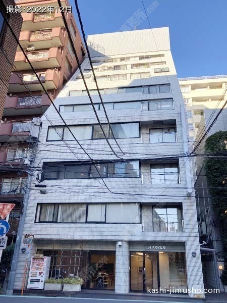 第２４スカイビルの外観