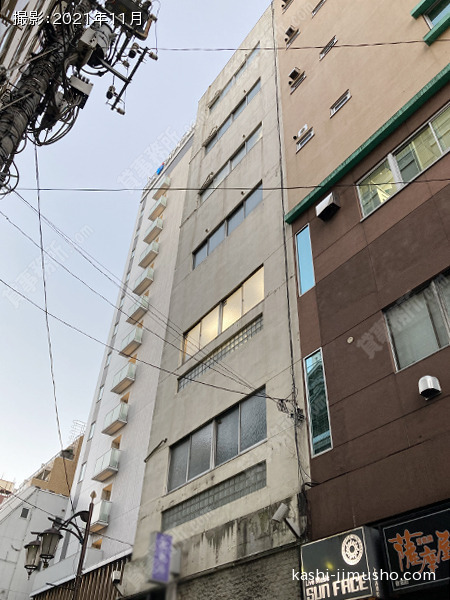 博雅ビルの外観