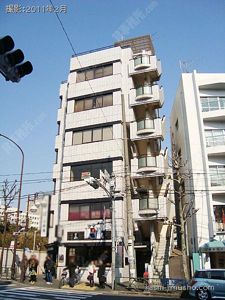 三朝庵ビルの外観