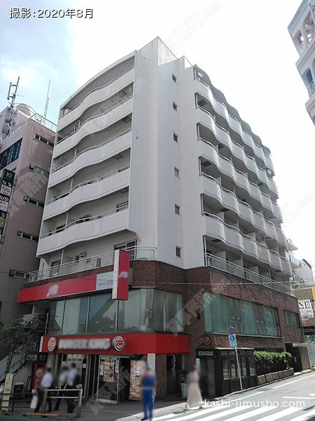 ニュー竹宝ビルの外観