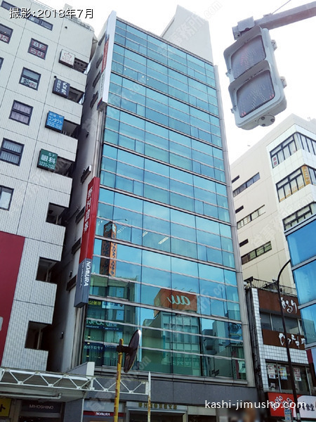 荻窪野村証券ビルの外観