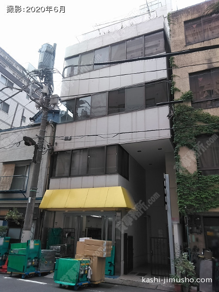西堀ビルの外観