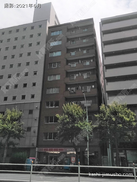 新宿石井ビルの外観
