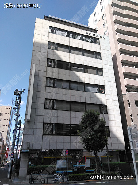 神田石川ビルの外観