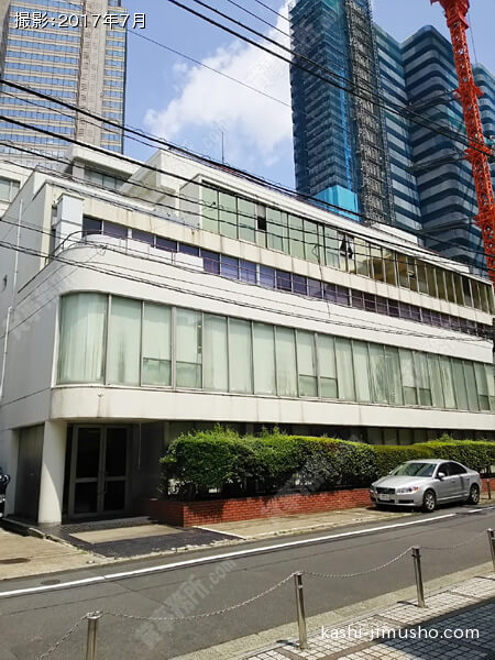 イマス西新宿第二ビルの外観