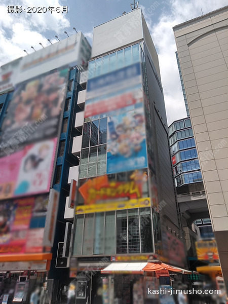 秋葉原野村ビルの外観