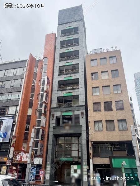 21泰明ビルの外観
