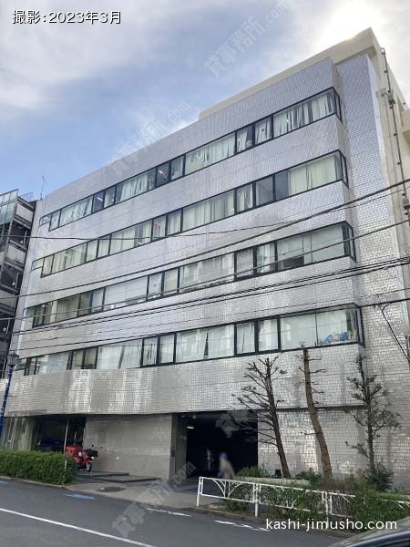 バティマンイケダビルの外観