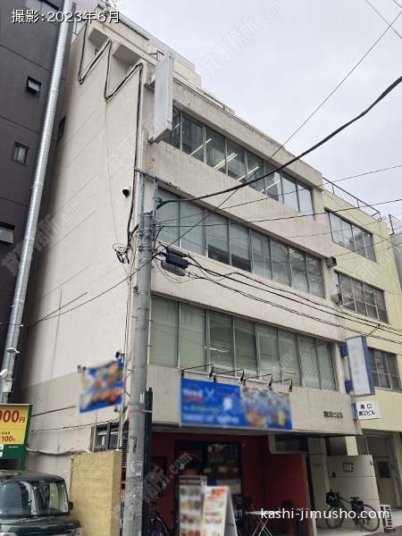 瀧口第二ビルの外観