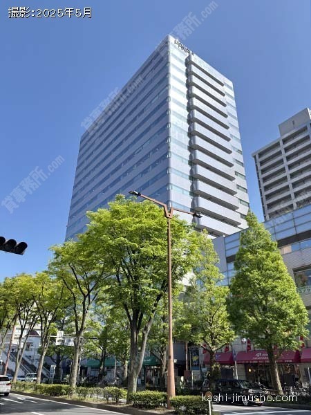パレール三井ビルディングの外観