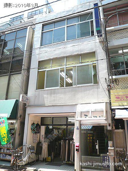 日本橋横山町現金問屋街一棟貸しビルの外観