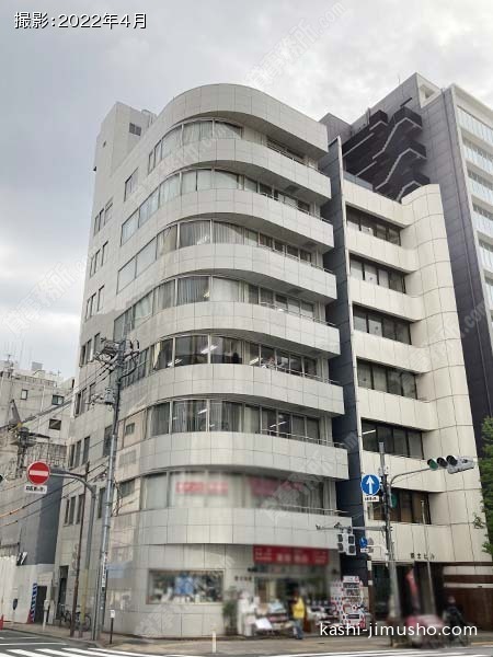 宮地ビル本館の外観