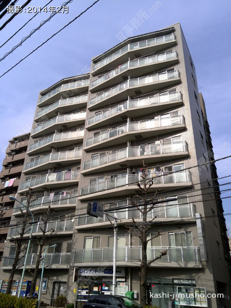 ソレアード東府中の外観