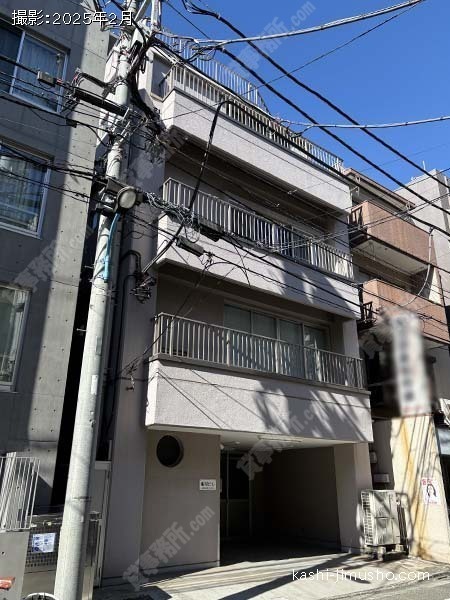 峯村ビルの外観