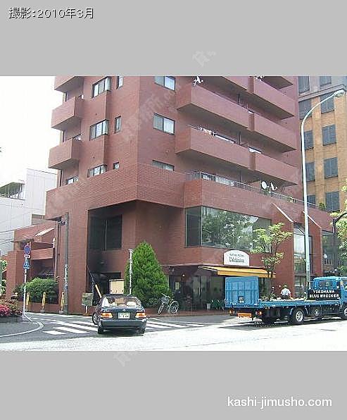 ヴァンヴェール南平台ビルの外観