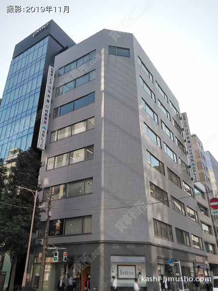 住長第二ビルの外観