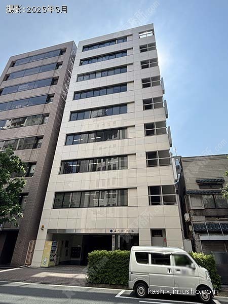 佐藤産業ビルの外観