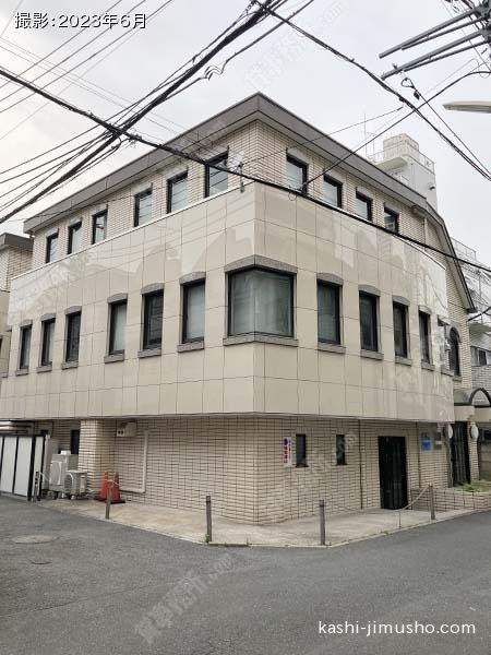 アネックス西新宿の外観