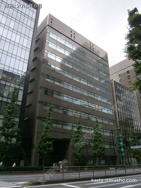 福岡ビルの外観