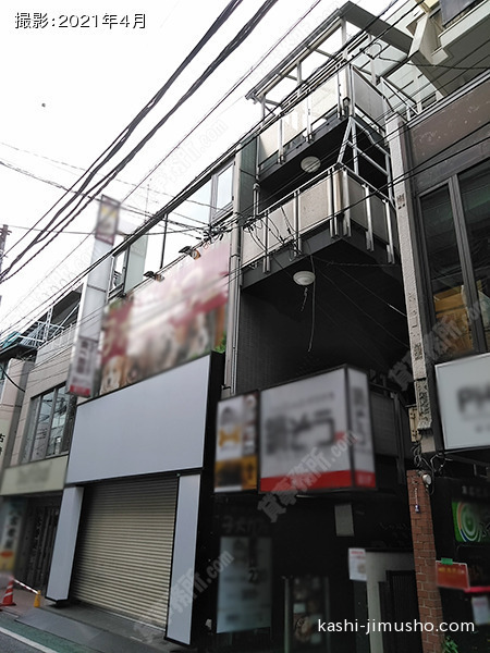 シャイン北沢ビルの外観