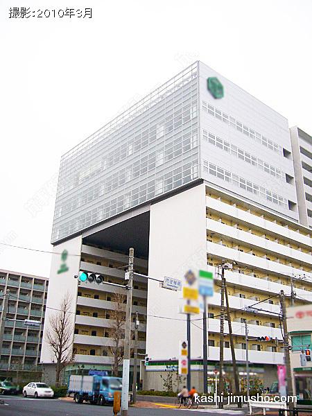 スカイプラザの外観