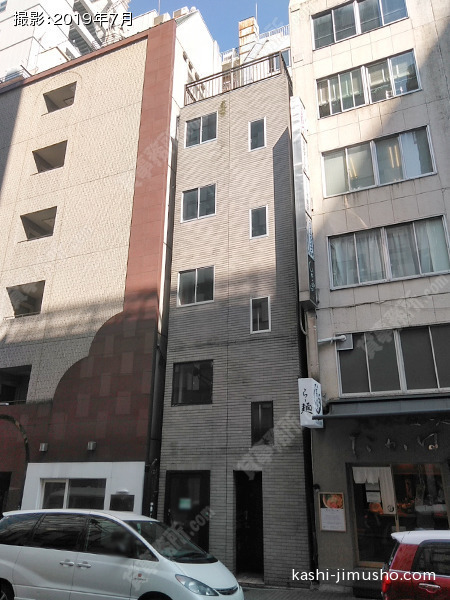 銀座ビルの外観