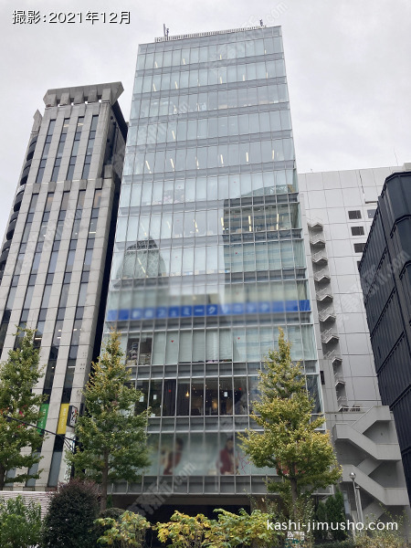 グラフィオ西新宿ビルの外観