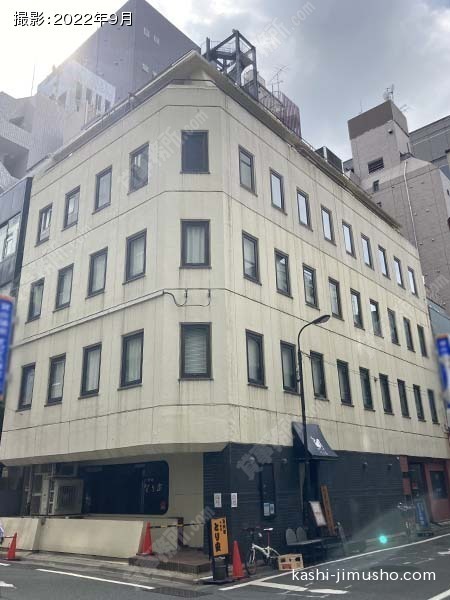 コルマ京橋ビルの外観