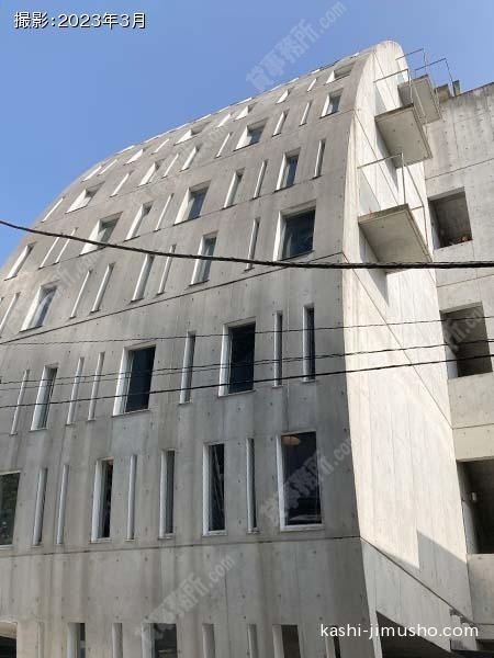 アーバンプレム南青山の外観