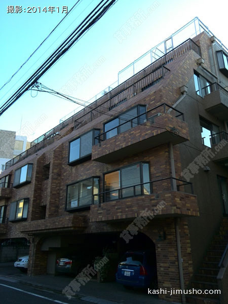 グリーンハイツ千駄ヶ谷の外観
