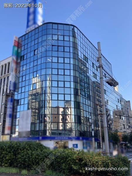 国宝ビルの外観