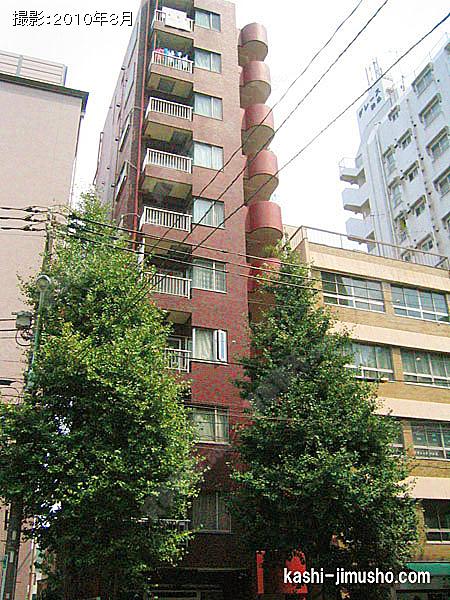 六義園ヒミコマンションの外観