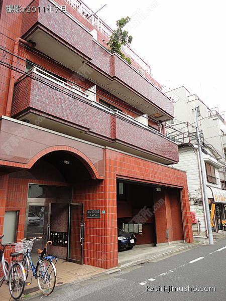 第二ビラ京松丸ビルの外観