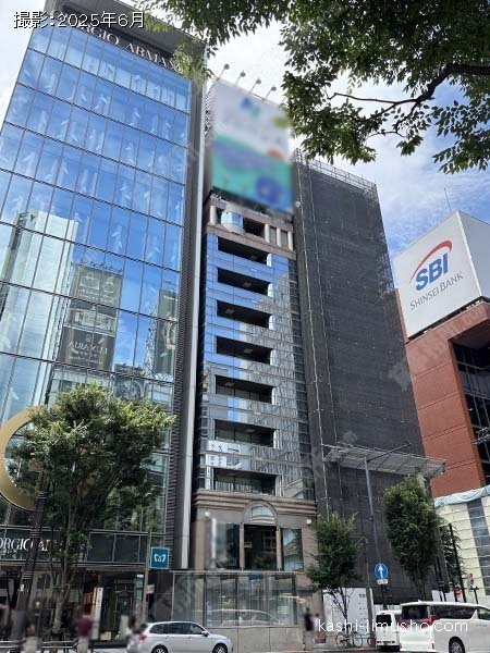 ニュウ銀座千疋屋ビルの外観