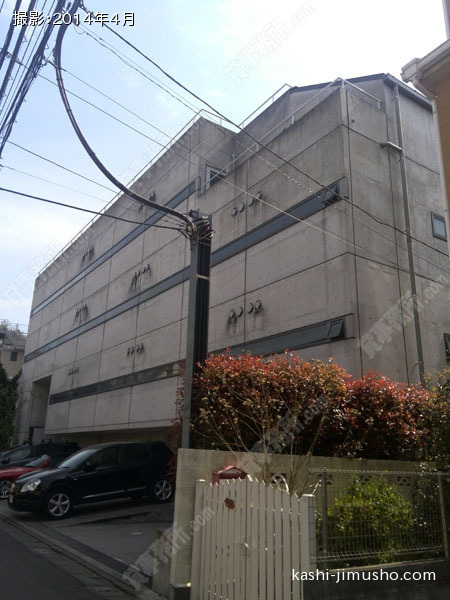 百番館ビルの外観