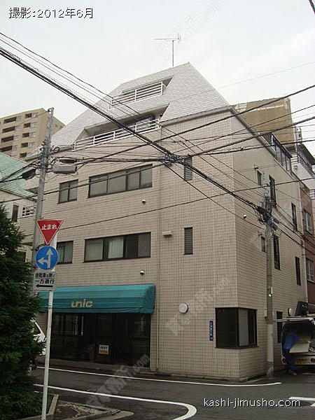 石川ビルの外観