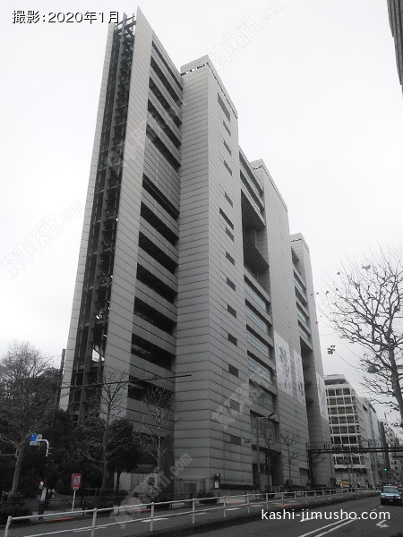 大木戸庁舎（四谷区民センター）の外観